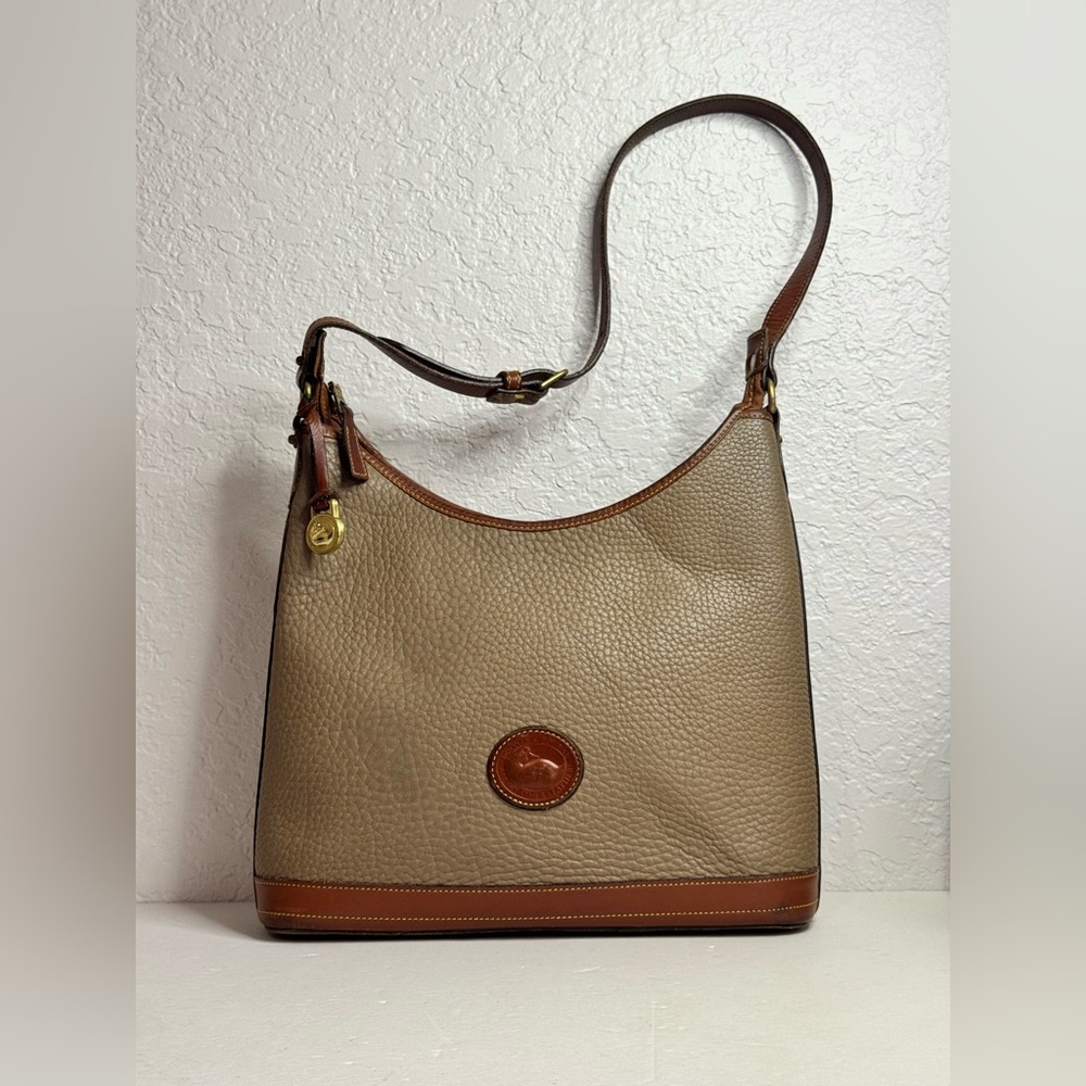 Vintage DOONEY & BOURKE Light Taupe Shoulder Bag All Weather Leather